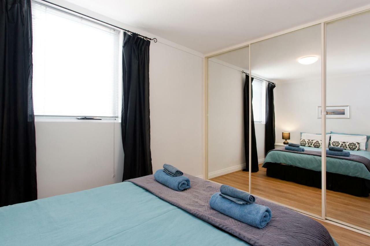 Ocean Breeze Apartment Fremantle Exterior photo
